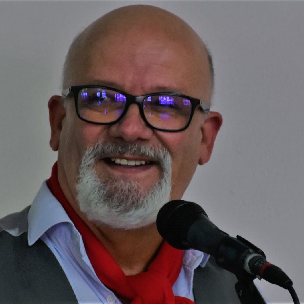 Cezar Rodrigues da Luz | Apresentador
