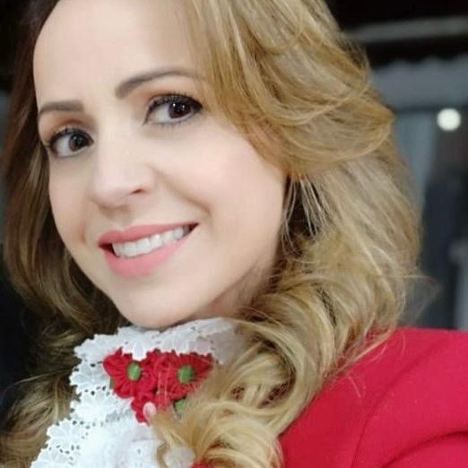 Fabiane Garcia | Apresentadora