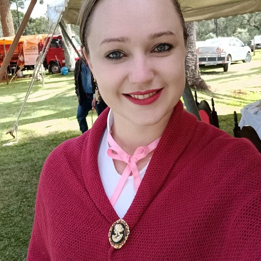 Jaíne Wojciechovski | Diretora de Palco