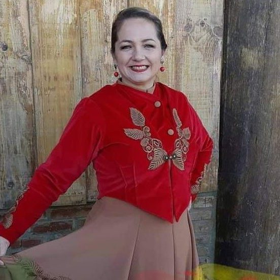 Michele Hack de Sá | Diretora de Palco
